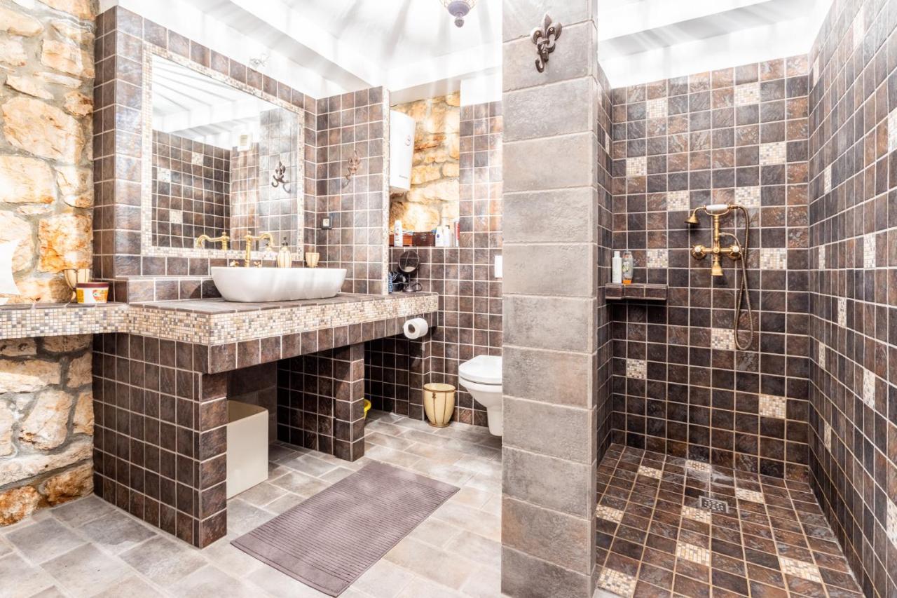 Baška VodaStone House Sridaアパートメント エクステリア 写真